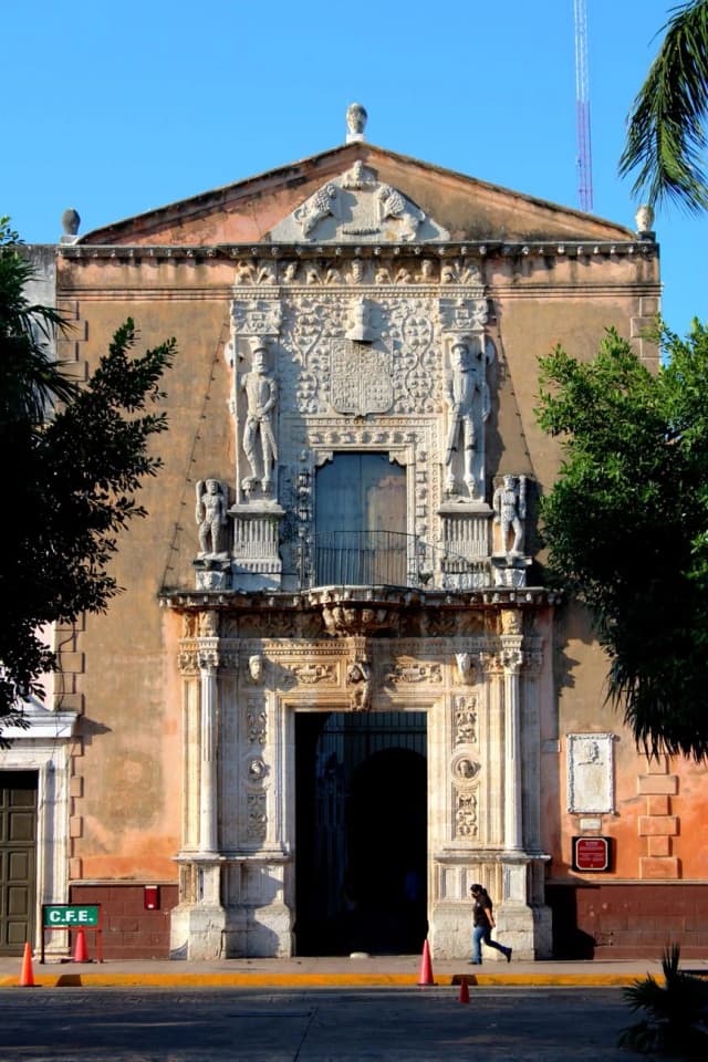La Casa de Montejo, façade coloniale de la Plaza Grande à Mérida dans le Yucatán