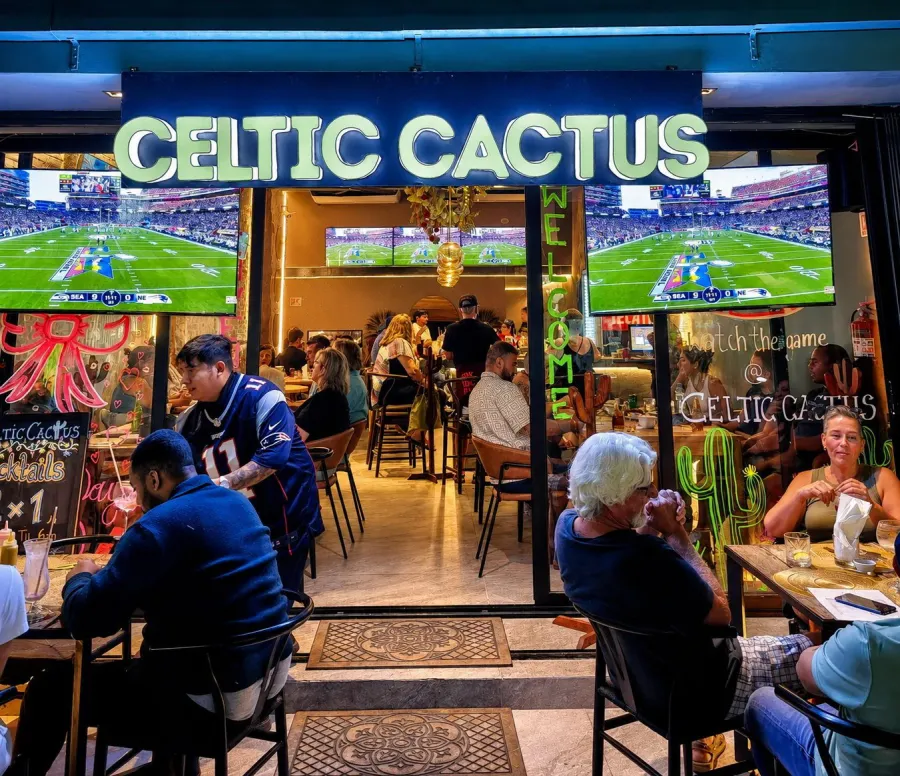 Celtic Cactus sports bar à Playa del Carmen
